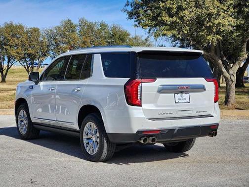 2022 GMC Yukon Denali