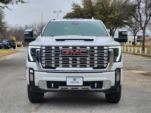 2025 GMC Sierra 2500 Denali