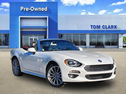 2019 FIAT 124 Spider Base