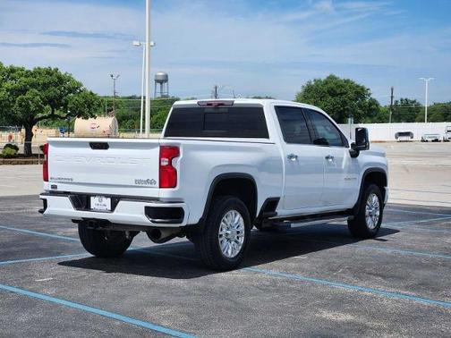 Summit White 2020 Chevrolet Silverado 2500 High Country