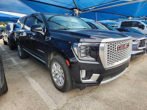 Midnight Blue Metallic 2022 GMC Yukon XL Denali
