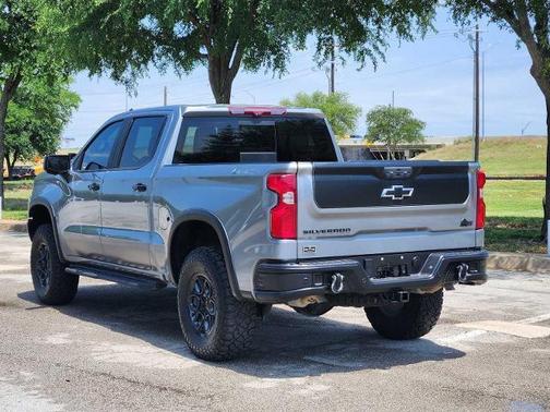 Sterling Gray Metallic 2023 Chevrolet Silverado 1500 ZR2