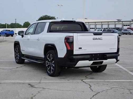 Summit White 2025 GMC Sierra EV Extended Range Denali