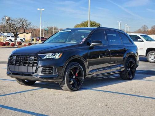 2024 Audi Q7 55 Premium Plus