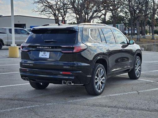 2026 GMC Acadia Denali