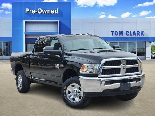 2018 RAM 2500 Tradesman Crew Cab 4x4 6'4' Box