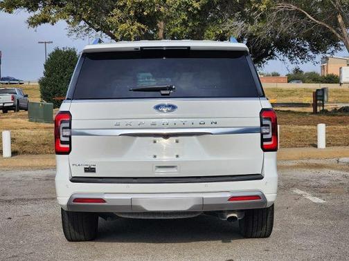2022 Ford Expedition Platinum