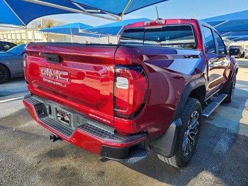 2025 GMC Canyon Denali