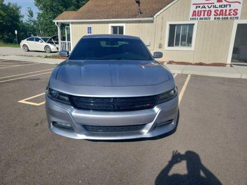 Gray 2016 Dodge Charger SXT