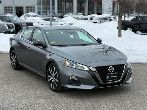 2020 Nissan Altima 2.0 SR