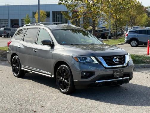 2019 Nissan Pathfinder Platinum