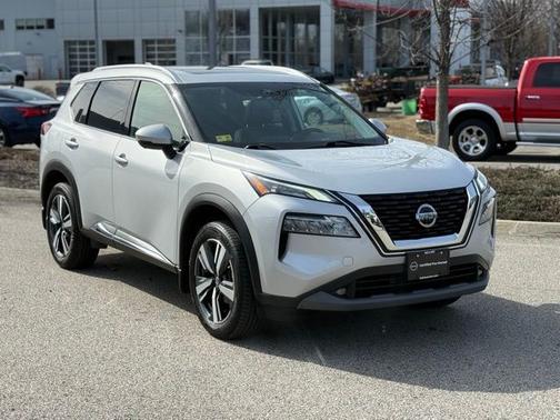 Brilliant Silver Metallic 2021 Nissan Rogue SL