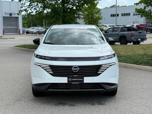 Everest White P 2025 Nissan Murano SV