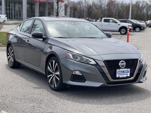 Gun Metallic 2022 Nissan Altima 2.0 SR
