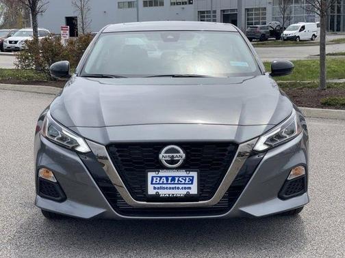 Gun Metallic 2022 Nissan Altima 2.0 SR