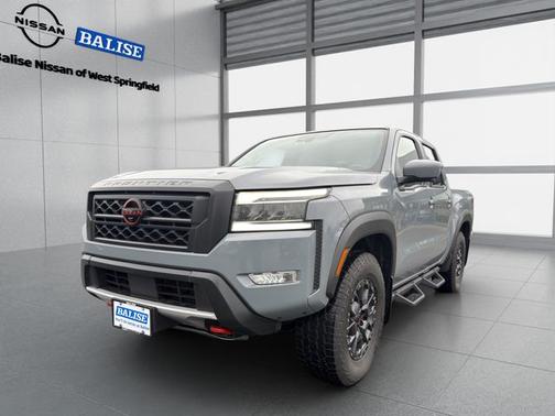 Boulder Gray Pearl 2023 Nissan Frontier PRO-4X