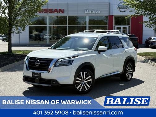 2022 Nissan Pathfinder Platinum