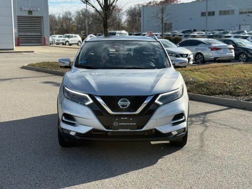 2022 Nissan Rogue Sport SL