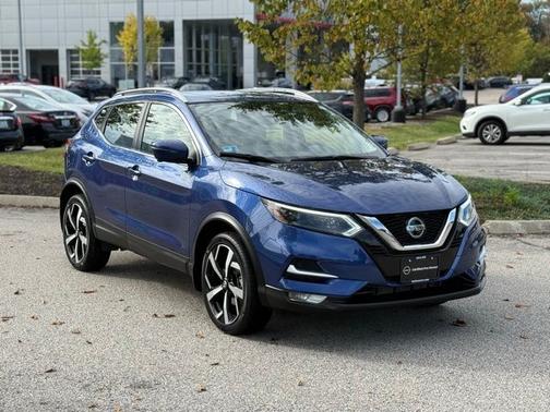 2022 Nissan Rogue Sport SL