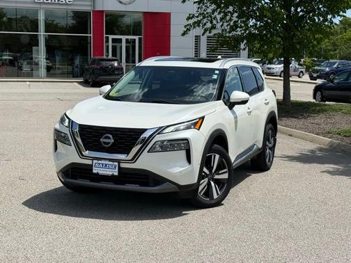 White 2023 Nissan Rogue SL