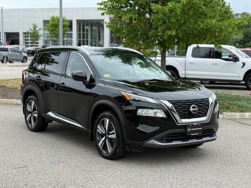 Black 2023 Nissan Rogue SL