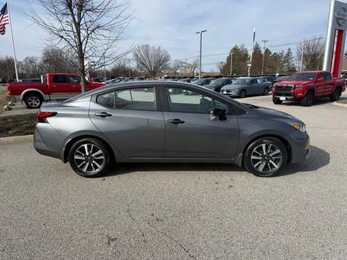 Gun Metallic 2024 Nissan Versa 1.6 S