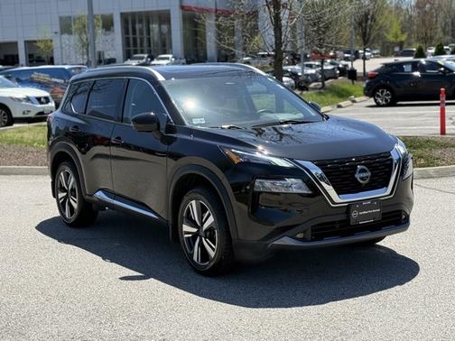 2022 Nissan Rogue SL
