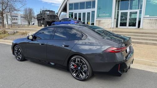 2024 BMW i5 M60