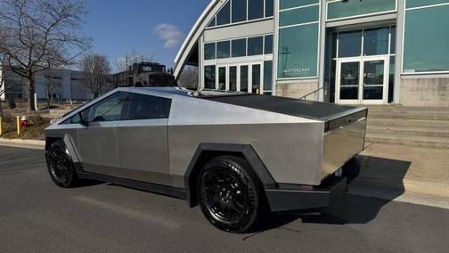 2024 Tesla Cybertruck Base