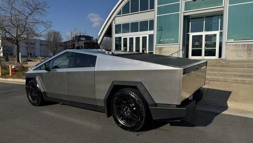 2024 Tesla Cybertruck Base
