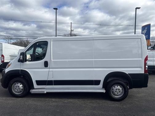 2023 RAM ProMaster 2500 136 WB LOW ROOF CARGO