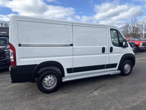 2023 RAM ProMaster 2500 136 WB LOW ROOF CARGO