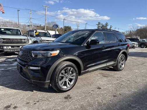 2023 Ford Explorer XLT