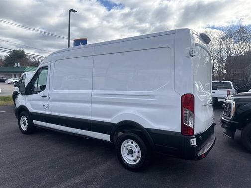 2019 Ford Transit-150 148 WB MEDIUM ROOF CARGO