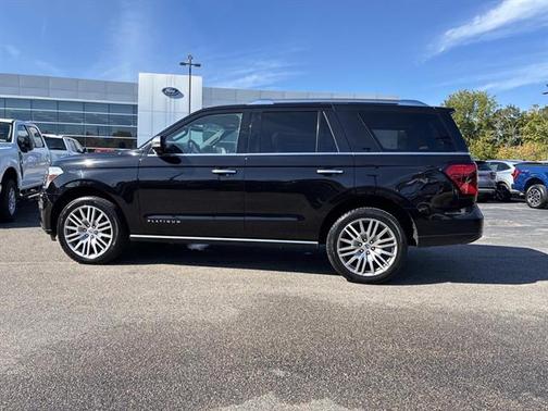 2022 Ford Expedition PLATINUM