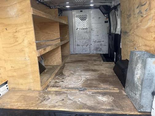 2018 Ford Transit-250 130 WB LOW ROOF CARGO