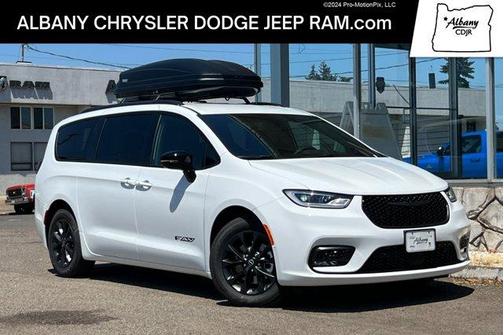 2025 Chrysler Pacifica Select