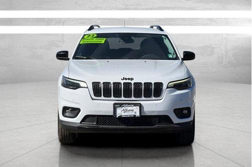 2023 Jeep Cherokee Altitude Lux