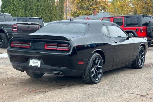 2020 Dodge Challenger SXT