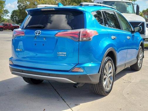 2017 Toyota RAV4 Hybrid Limited