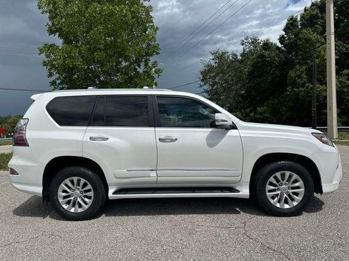Starfire Pearl 2019 Lexus GX 460 Base