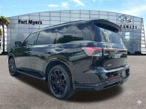Diamond Black 2026 INFINITI QX80 SPORT