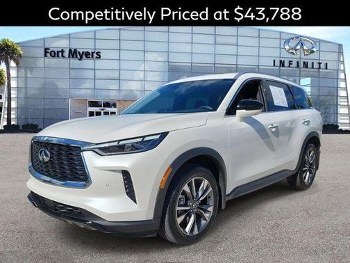 2025 INFINITI QX60 Luxe
