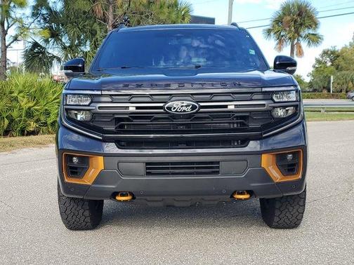 2025 Ford Expedition Tremor