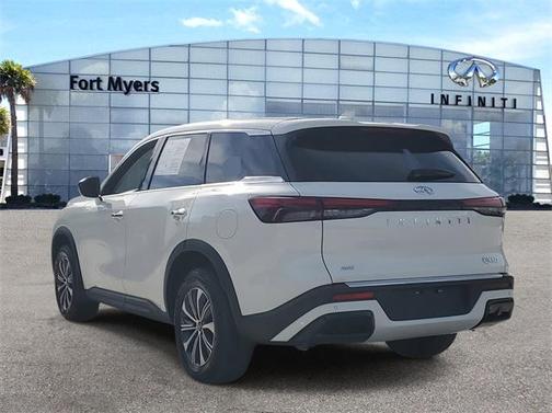 2025 INFINITI QX60 Pure