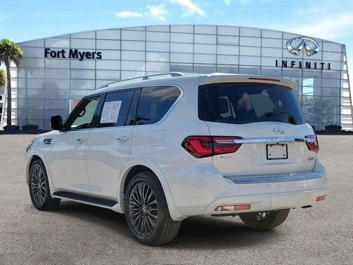 2023 INFINITI QX80 SENSORY