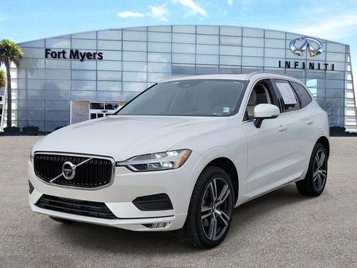 2021 Volvo XC60 T5 Momentum