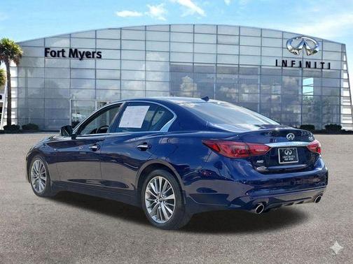 2023 INFINITI Q50 LUXE