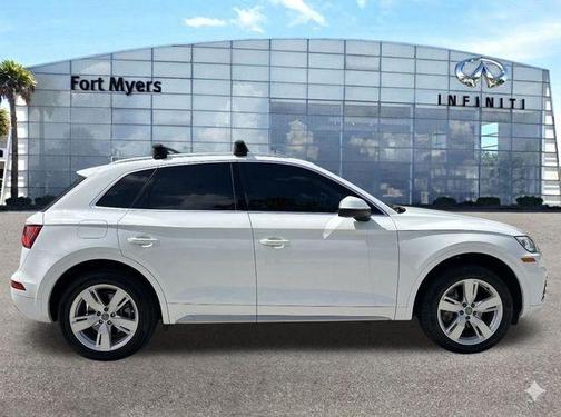 Ibis White 2019 Audi Q5 2.0T Premium Plus