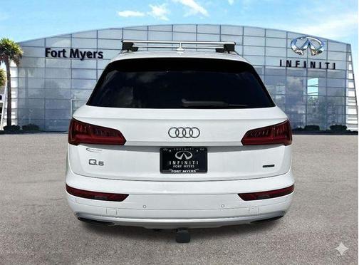 Ibis White 2019 Audi Q5 2.0T Premium Plus